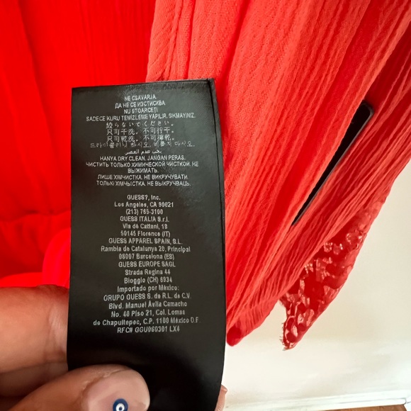 Guess coral romper - Picture 8 of 9